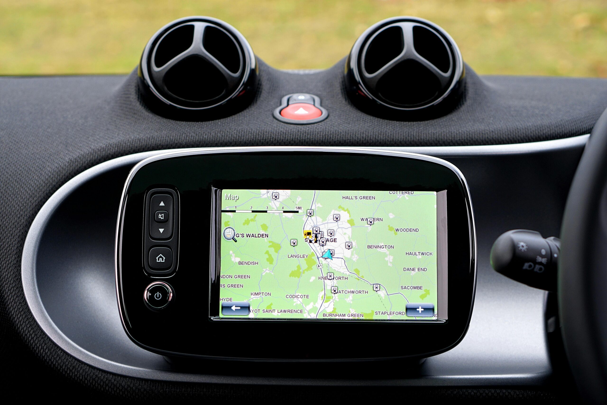 Wideorejestratory z GPS - nowoczesne rozwiązanie dla kierowców